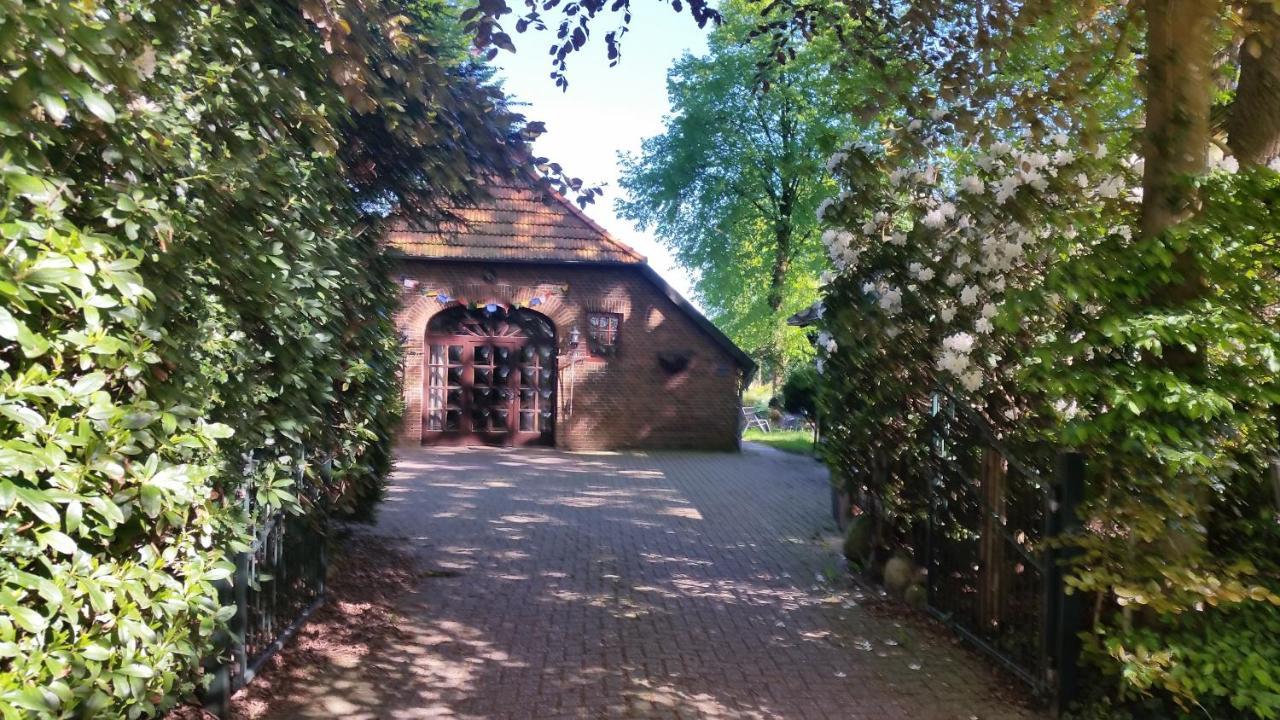 Ferienwohnung Kaminzimmer Westerstede Exteriör bild